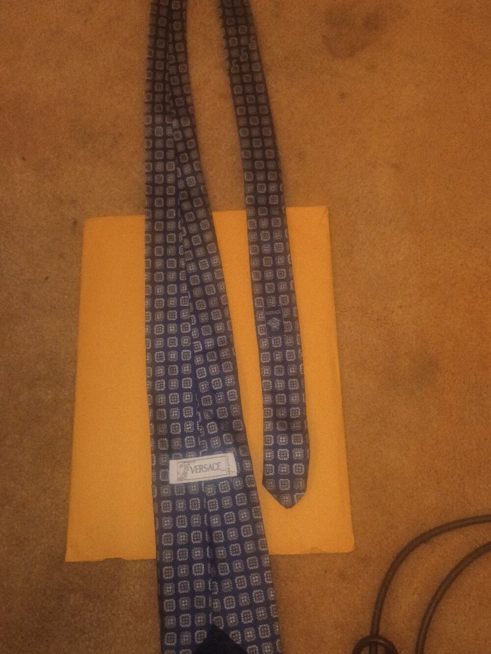 VINTAGE AUTHENTIC VERSACE NECKTIE!!